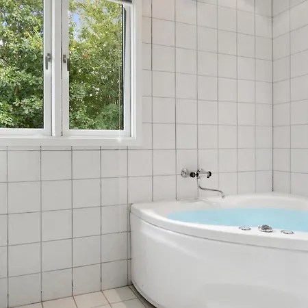5 Bedroom In Σπίτι διακοπών Hadsund