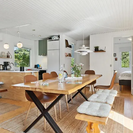 5 Bedroom In * Hadsund