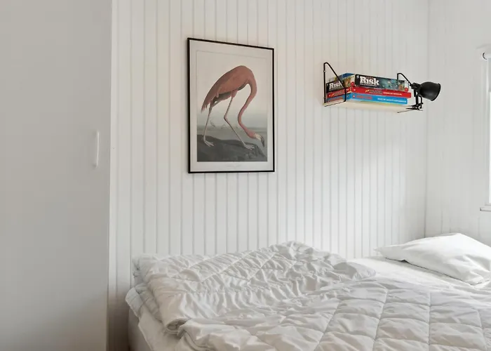5 Bedroom In *